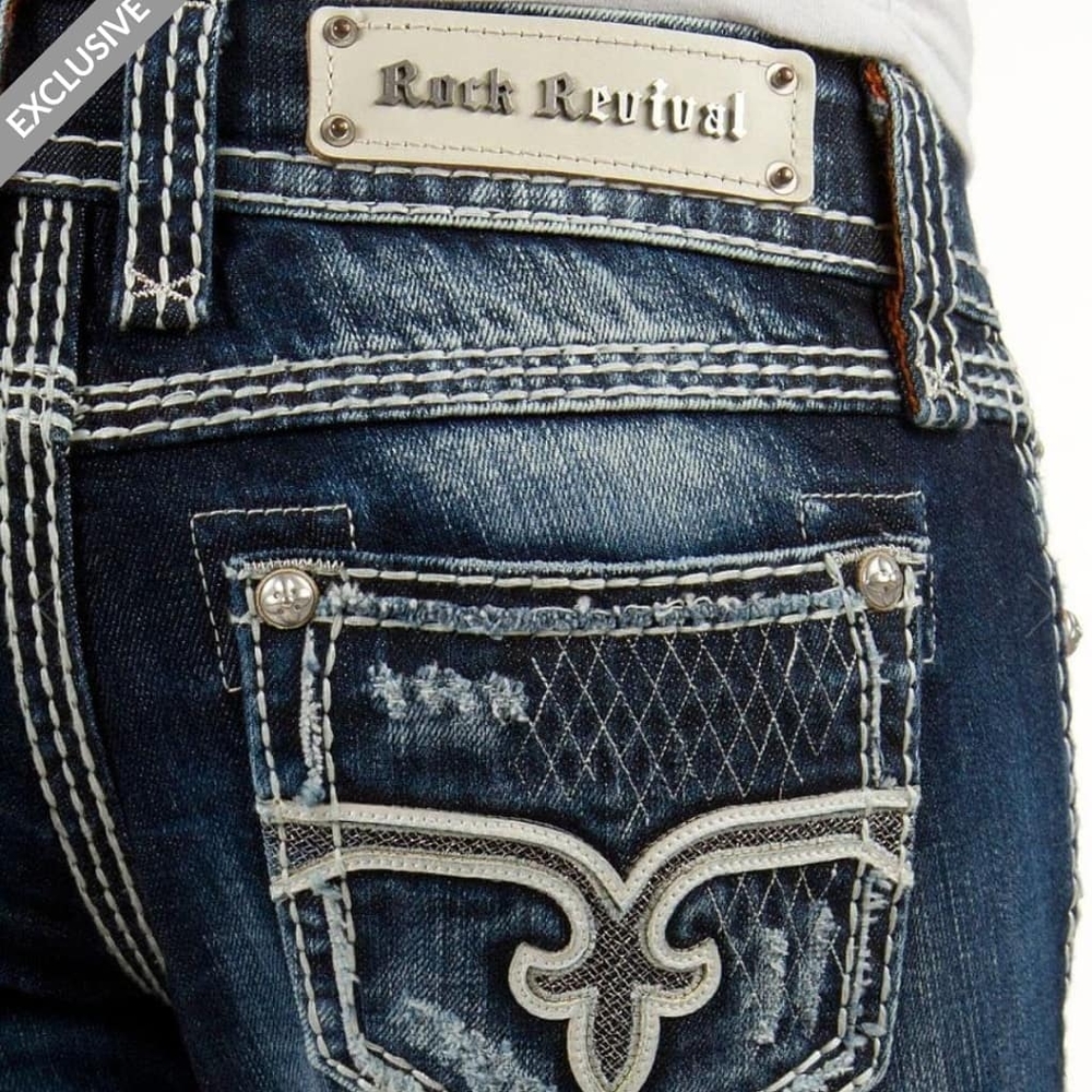 RARE Ali Straight Rock Revival